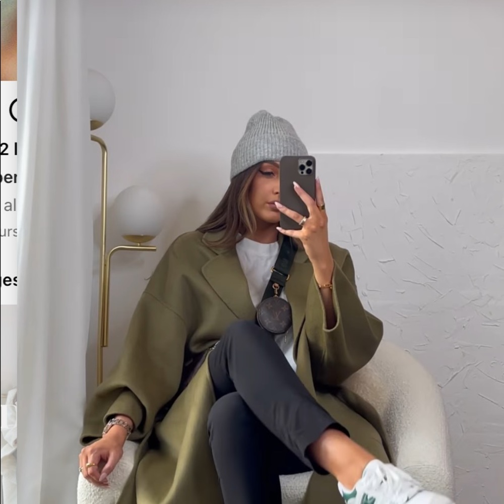 Meet your Posher, Dayane